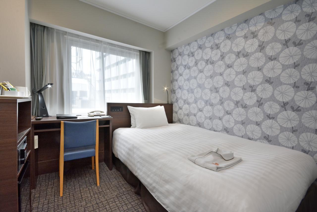 Premier Hotel Cabin Shinjuku Токио Экстерьер фото